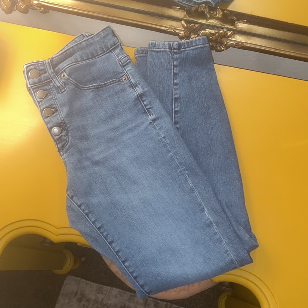 Skinny jeans